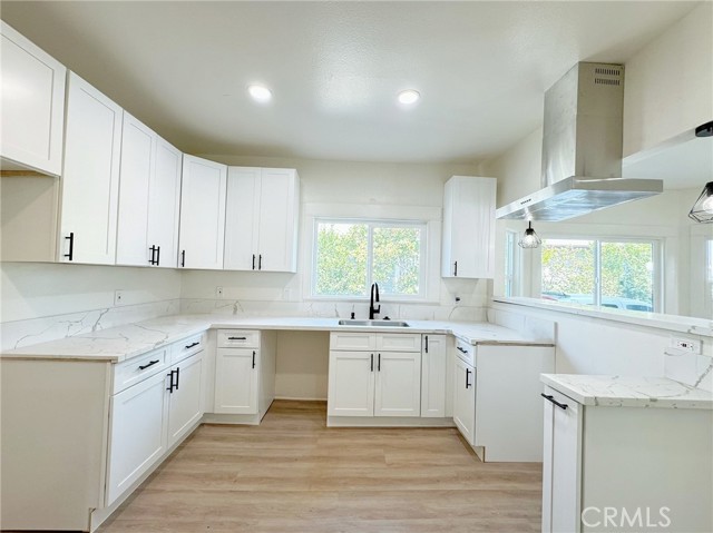 Detail Gallery Image 3 of 19 For 873 N Towne Ave, Pomona,  CA 91767 - 3 Beds | 2 Baths