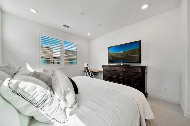 Detail Gallery Image 19 of 36 For 131 Equine Way, Rancho Mission Viejo,  CA 92694 - 2 Beds | 2/1 Baths