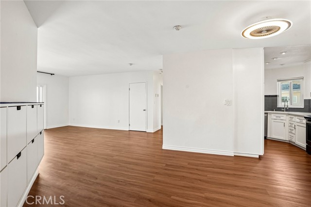 1108 Camino Real, Redondo Beach, California 90277, 3 Bedrooms Bedrooms, ,1 BathroomBathrooms,Residential,For Sale,Camino Real,SB26060949
