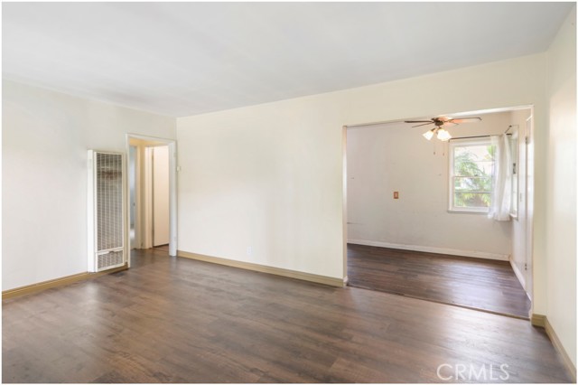 1314 Palm Avenue, Huntington Beach CA: https://media.crmls.org/medias/35ce8ed4-0f5a-46ca-8f2d-0b30fc648474.jpg