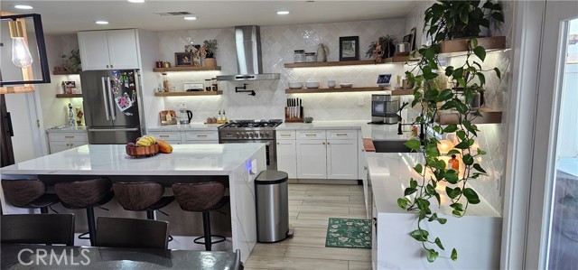 116 Yosemite Avenue, Perris CA: https://media.crmls.org/medias/35cec39b-c976-4e37-86fe-099f418f4a3b.jpg