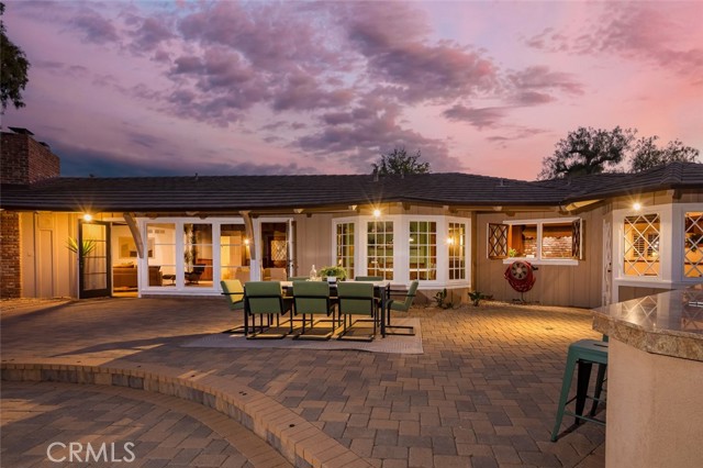 Image 34 of 53 For 1430 La Perla Avenue