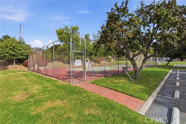 Detail Gallery Image 36 of 37 For 2116 Firewood Ct, San Bernardino,  CA 92404 - 2 Beds | 2 Baths