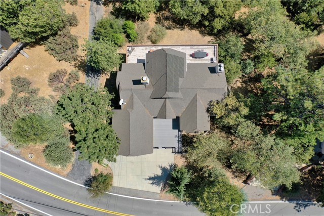 Detail Gallery Image 44 of 46 For 27363 Matterhorn Dr, Lake Arrowhead,  CA 92352 - 5 Beds | 3/1 Baths