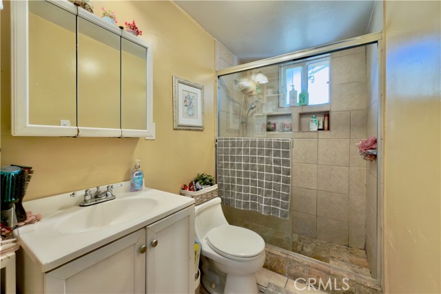 Detail Gallery Image 22 of 53 For 6118 Bellingham Ave, North Hollywood,  CA 91606 - 3 Beds | 2/1 Baths