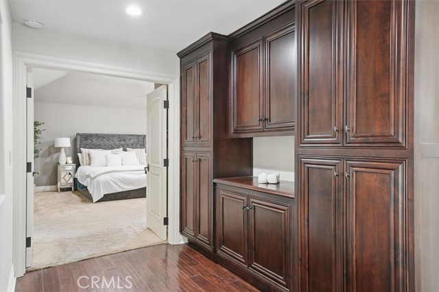 Detail Gallery Image 47 of 75 For 25132 Barnhill Rd, Saugus,  CA 91350 - 6 Beds | 6 Baths