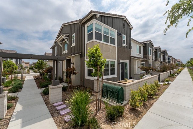 Detail Gallery Image 1 of 57 For 3652 E Moonlight St #85,  Ontario,  CA 91761 - 3 Beds | 2/1 Baths