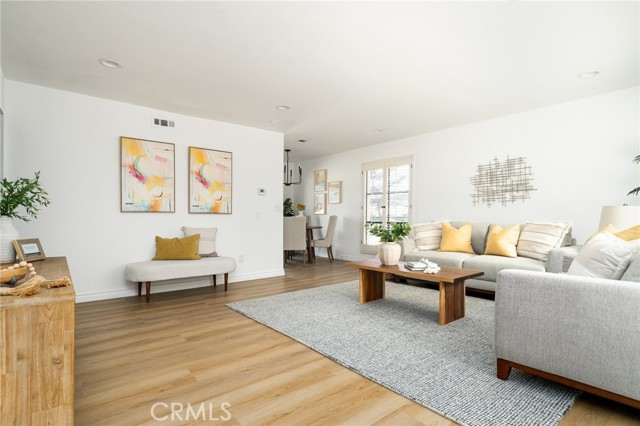 400 S Flower Street, Orange CA: https://media.crmls.org/medias/35d0ee11-f476-44ad-b52f-aceb91250fc1.jpg