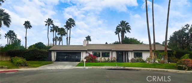 951 N Camino Condor, Palm Springs CA: https://media.crmls.org/medias/35d0f8de-20ee-43de-8109-be3f5afcbe8d.jpg