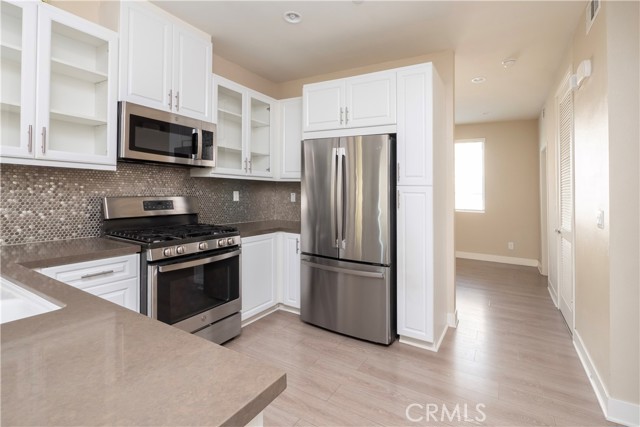 Detail Gallery Image 16 of 58 For 1150 Newberry, Claremont,  CA 91711 - 2 Beds | 3 Baths