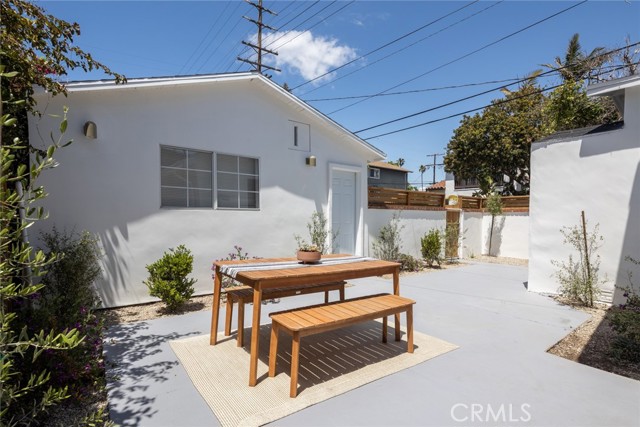 Detail Gallery Image 29 of 46 For 857 Milwood Ave, Venice,  CA 90291 - 2 Beds | 2 Baths