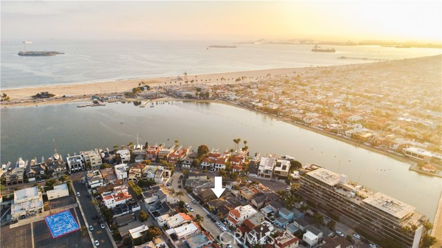 125 Siena Drive, Long Beach CA: https://media.crmls.org/medias/35d39e6e-b565-4ebe-bdb6-185605948afb.jpg
