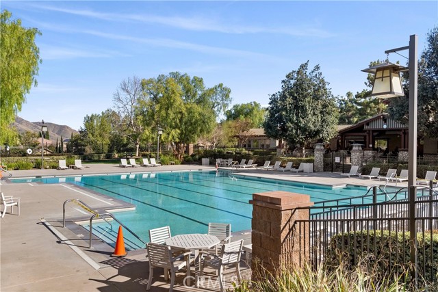 24982 Pine Creek, Corona CA: https://media.crmls.org/medias/35d4595f-250c-4b7b-828c-0df8cc4e73ef.jpg