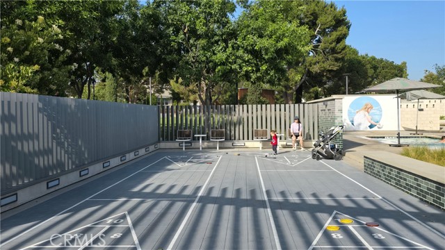 610 Cultivate, Irvine CA: https://media.crmls.org/medias/35d48f62-d7f6-4c5c-a1a7-eb5ba45dda39.jpg