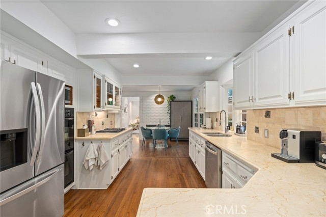 3717 Palos Verdes Drive, Palos Verdes Estates, California 90274, 4 Bedrooms Bedrooms, ,3 BathroomsBathrooms,Residential,Sold,Palos Verdes,OC25027515