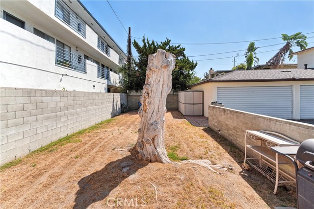 1205 W Alameda Avenue, Burbank CA: https://media.crmls.org/medias/35d58259-12f0-4df6-bb2b-ba60ca4b5ad6.jpg