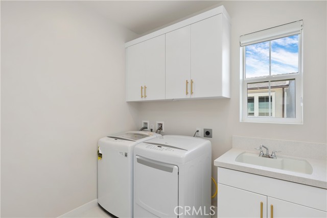 230 Holliston, Lake Forest CA: https://media.crmls.org/medias/35d74561-9590-4927-ba09-70fa8d8a1d6a.jpg