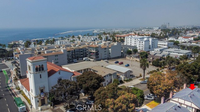 Detail Gallery Image 19 of 20 For 240 S Broadway #4,  Redondo Beach,  CA 90277 - 2 Beds | 2/1 Baths