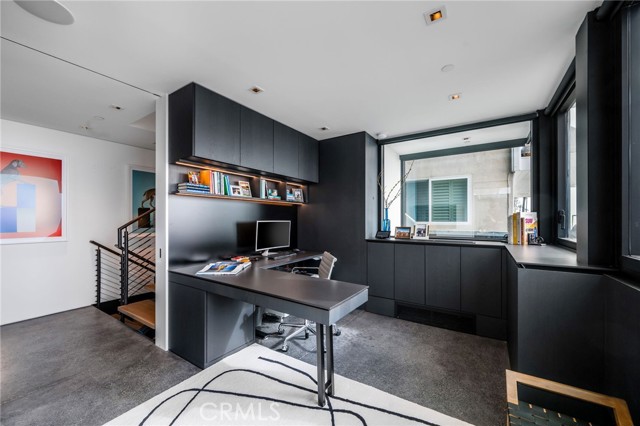 4320 The Strand, Manhattan Beach CA: https://media.crmls.org/medias/35d83ae6-ad08-44ec-81d6-f2c6c6a65b9e.jpg