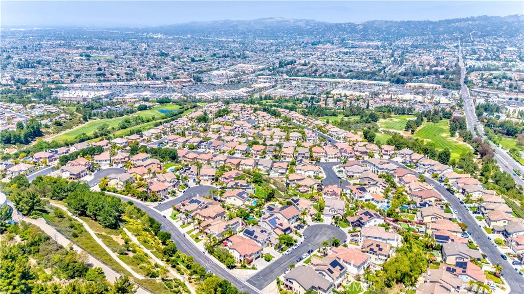 https://media.crmls.org/medias/35d84ebd-57b6-44bf-90d4-918998b792e1.jpg?preset=X-Large
