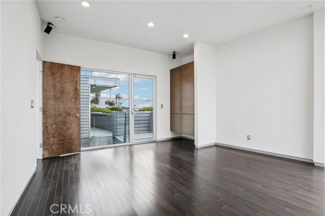 Detail Gallery Image 18 of 66 For 5251 Zakon Rd, Torrance,  CA 90505 - 4 Beds | 4 Baths