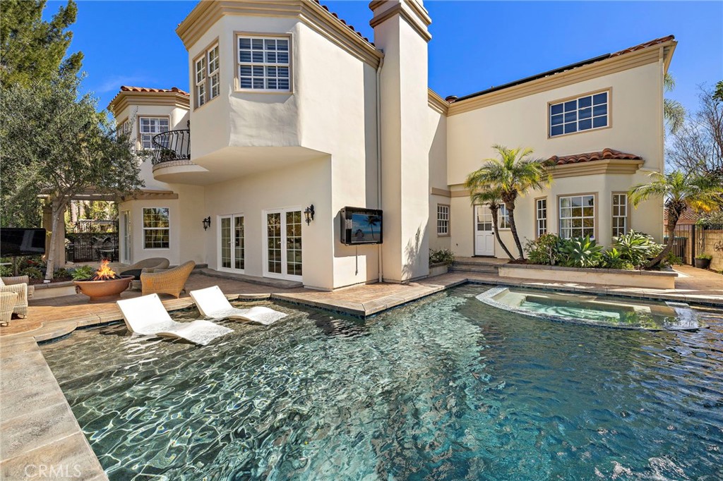 MLS #OC26048332 image #2