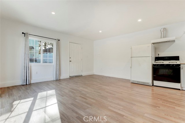 Detail Gallery Image 38 of 44 For 10535 Nassau, Sunland,  CA 91040 - 2 Beds | 2 Baths