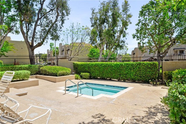 Detail Gallery Image 29 of 32 For 27906 Amber #231,  Mission Viejo,  CA 92691 - 2 Beds | 2 Baths