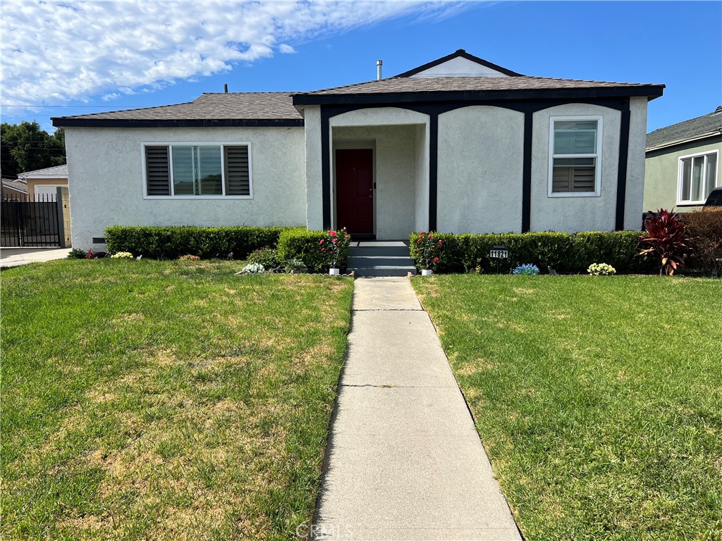 11821 Menlo