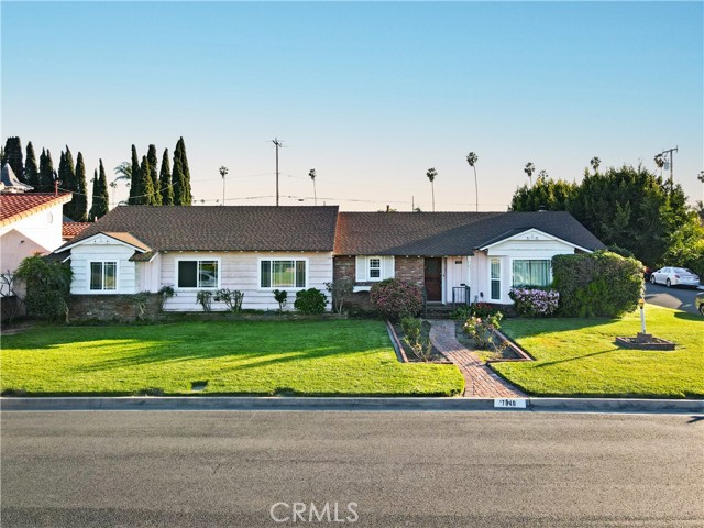 7840 Raviller Drive, Downey, California 90240, 6 Bedrooms Bedrooms, ,1 BathroomBathrooms,Single Family Residence,For Sale,Raviller,DW24060921