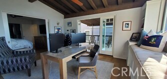 https://media.crmls.org/medias/35df938b-c2b2-4d89-89db-099970ef5d26.jpg?preset=X-Large