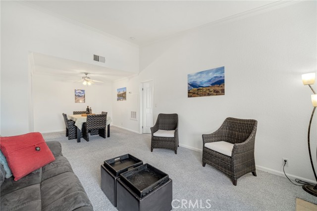 25521 Indian Hill Ln, Laguna Hills CA: https://media.crmls.org/medias/35dfb7cc-2656-418b-ba45-0256788ed195.jpg