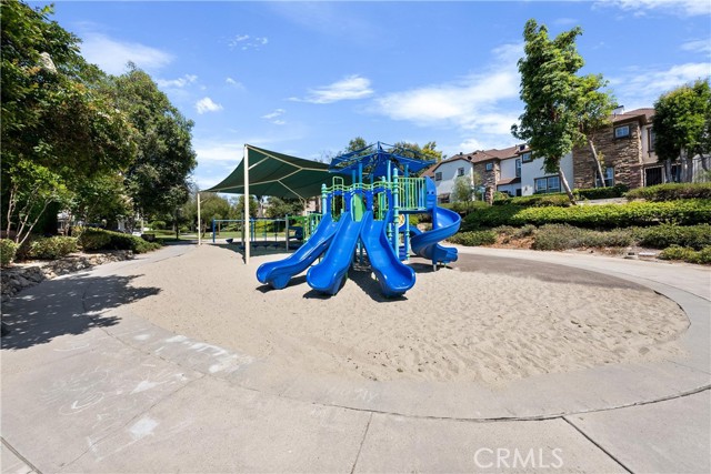 Detail Gallery Image 44 of 61 For 35 Garrison Loop, Ladera Ranch,  CA 92694 - 3 Beds | 2/1 Baths