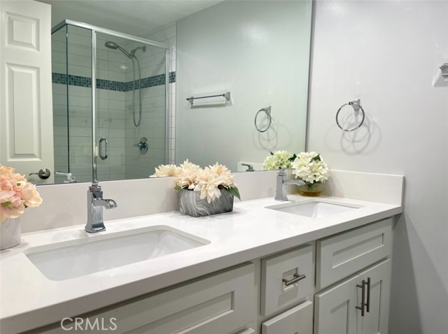 Detail Gallery Image 13 of 20 For 211 S Wilson Ave #308,  Pasadena,  CA 91106 - 3 Beds | 3 Baths