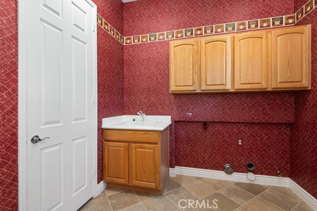 Detail Gallery Image 28 of 67 For 1722 Reyes Ln, Beaumont,  CA 92223 - 2 Beds | 2/1 Baths