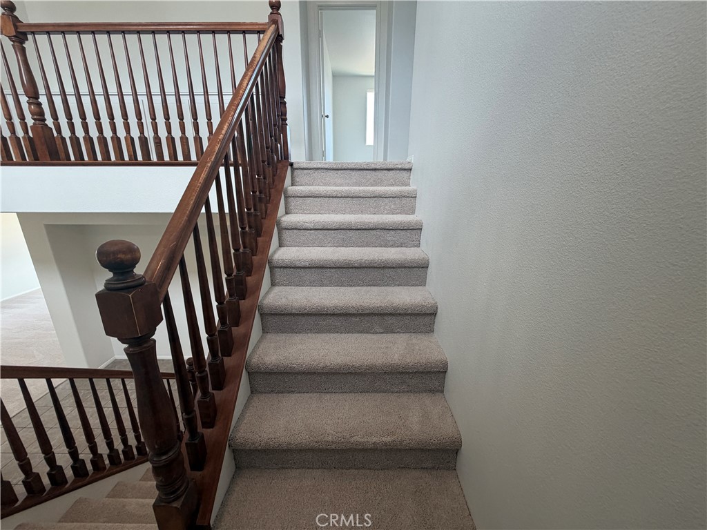 https://media.crmls.org/medias/35e0af02-1d17-4cef-bf03-48fe7cc5a5c5.jpg?preset=X-Large