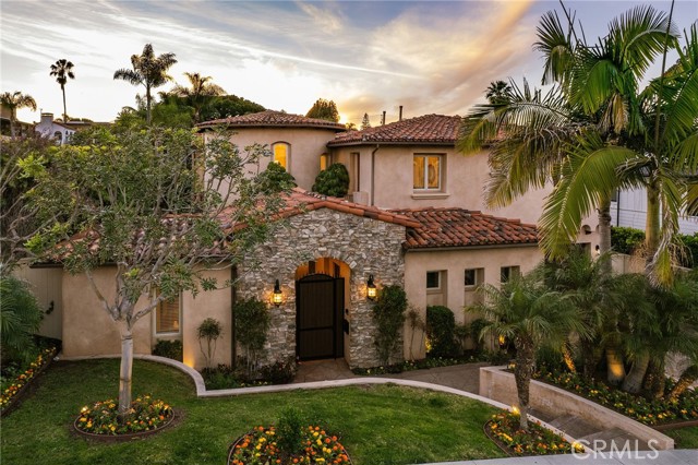 Detail Gallery Image 70 of 74 For 113 S Herrin, Manhattan Beach,  CA 90266 - 5 Beds | 4/1 Baths