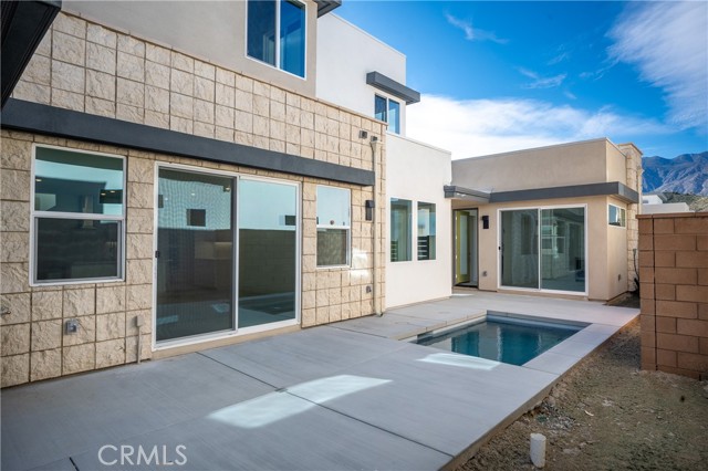 Detail Gallery Image 3 of 14 For 2670 Maverick Ln, Palm Springs,  CA 92264 - 3 Beds | 3/1 Baths