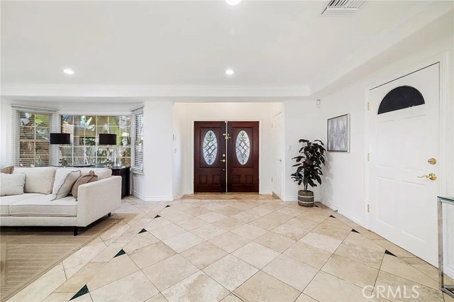 Detail Gallery Image 6 of 60 For 4115 Laurelgrove Ave, Studio City,  CA 91604 - 5 Beds | 3/1 Baths