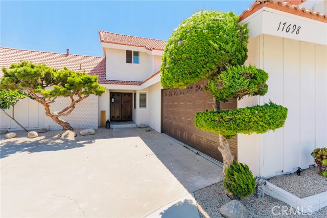 Detail Gallery Image 3 of 69 For 17698 Locust St, Fountain Valley,  CA 92708 - 7 Beds | 6 Baths