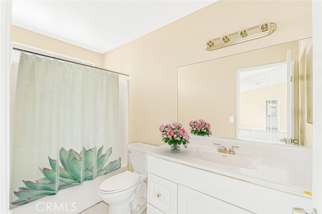 Detail Gallery Image 12 of 18 For 45241 18th St, Lancaster,  CA 93535 - 3 Beds | 2 Baths