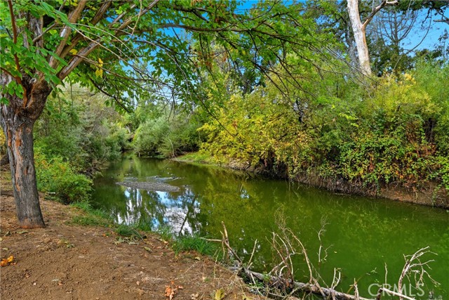 Detail Gallery Image 5 of 31 For 8827 Quarterhorse, Lower Lake,  CA 95457 - 3 Beds | 2 Baths