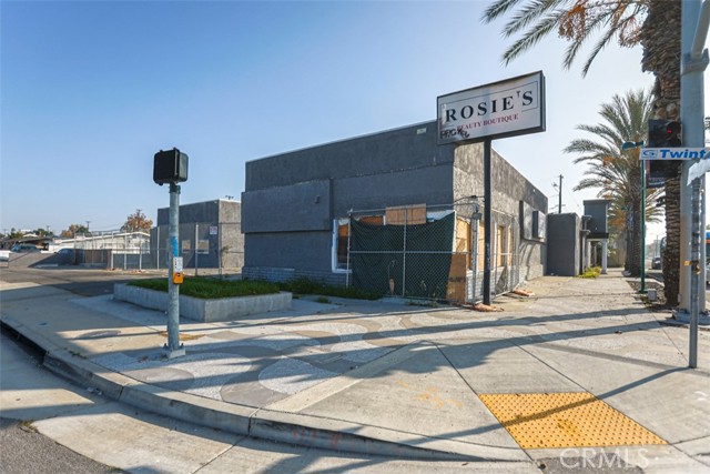 Detail Gallery Image 4 of 4 For 12344 Harbor, Garden Grove,  CA 92840 - – Beds | – Baths