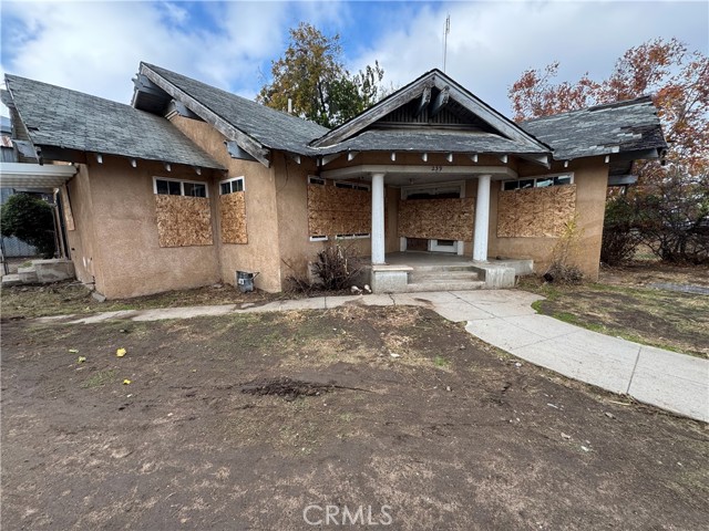 Detail Gallery Image 2 of 20 For 239 N Ferger Ave, Fresno,  CA 93701 - 2 Beds | 1 Baths