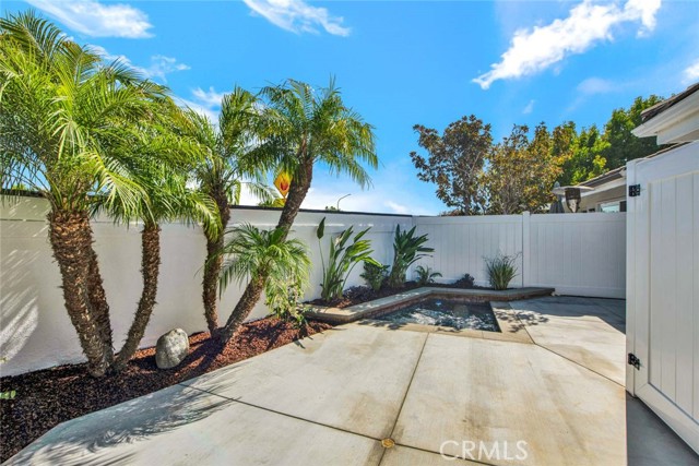 Detail Gallery Image 43 of 65 For 804 Gardenia, Corona Del Mar,  CA 92625 - 2 Beds | 2 Baths