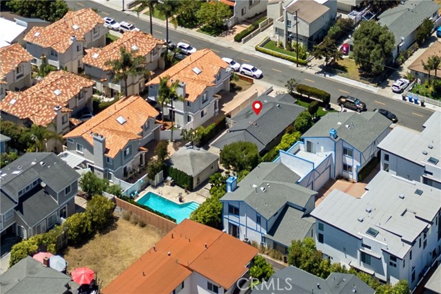 2012 Perry Avenue, Redondo Beach CA: https://media.crmls.org/medias/35e5682f-7409-4fa8-9b95-1971b21216e2.jpg