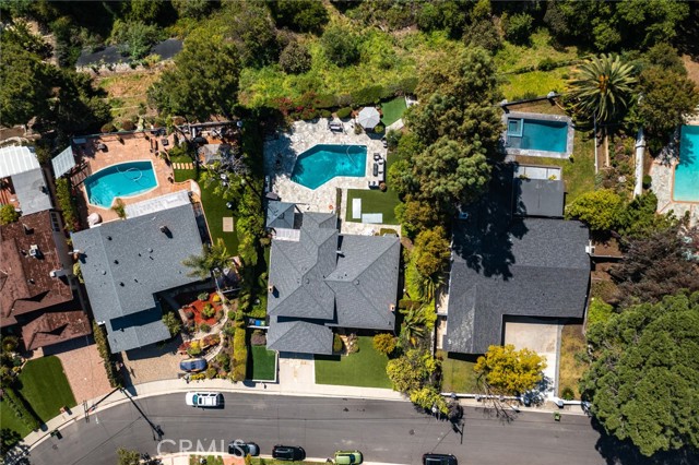 Detail Gallery Image 48 of 53 For 4420 Conchita, Tarzana,  CA 91356 - 4 Beds | 3 Baths