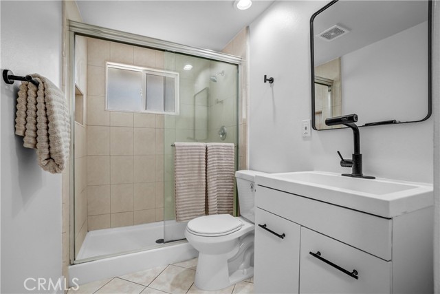 Detail Gallery Image 7 of 24 For 4122 W Kent, Santa Ana,  CA 92704 - 4 Beds | 4 Baths