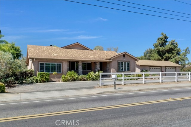 Detail Gallery Image 1 of 40 For 24517 Adams Ave, Murrieta,  CA 92562 - 5 Beds | 3/1 Baths