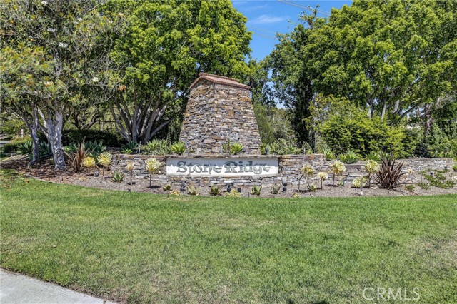 22921 Maiden Lane, Mission Viejo CA: https://media.crmls.org/medias/35e963bb-b3cd-4ef2-98a3-86f7d9d2c580.jpg